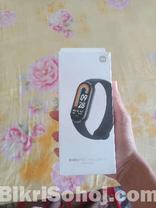 Xioami mi band 8 waterproof and amoled display